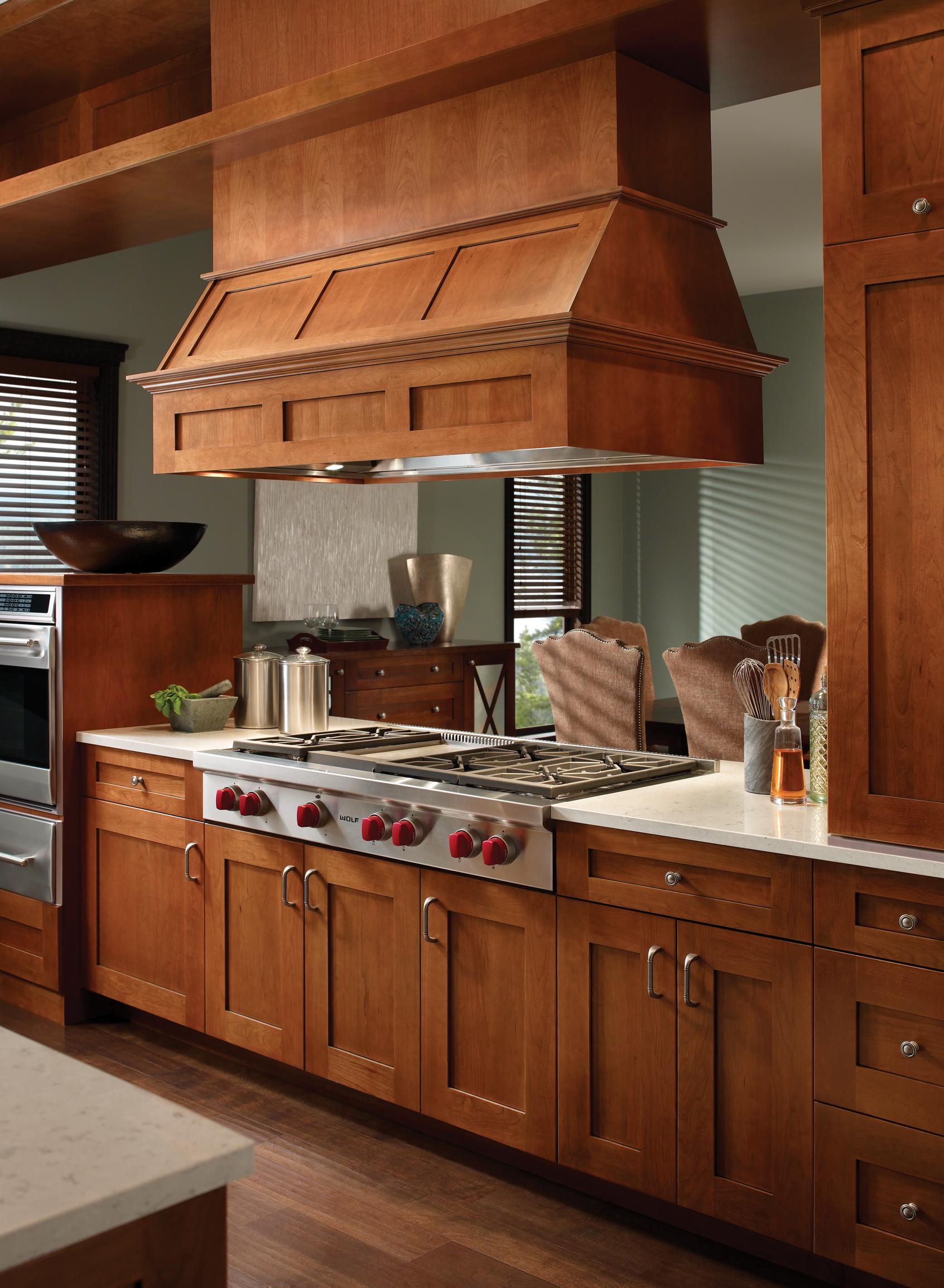 KraftMaid Full Access | Component Wood Hood